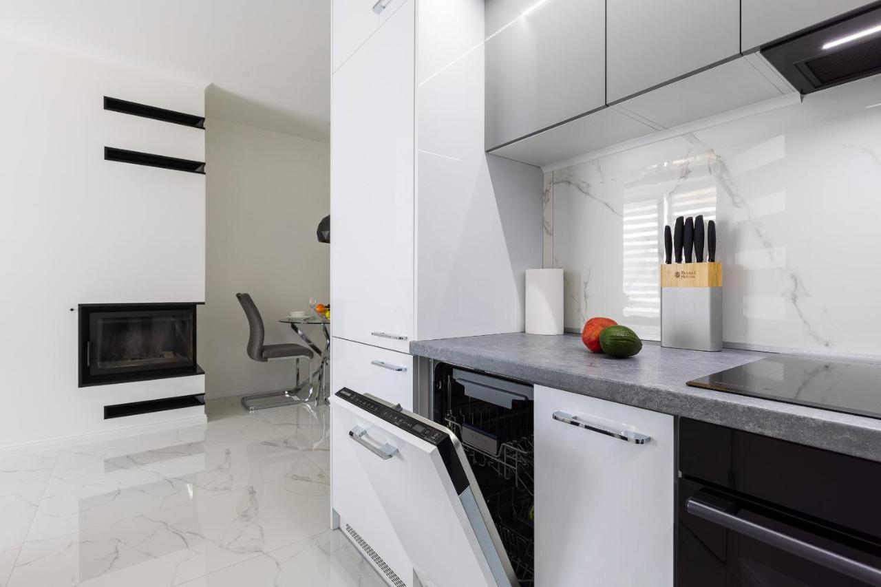 Apartament z basenem i kominkiem ,,baltic sun” Sztutowo Zewnętrze zdjęcie
