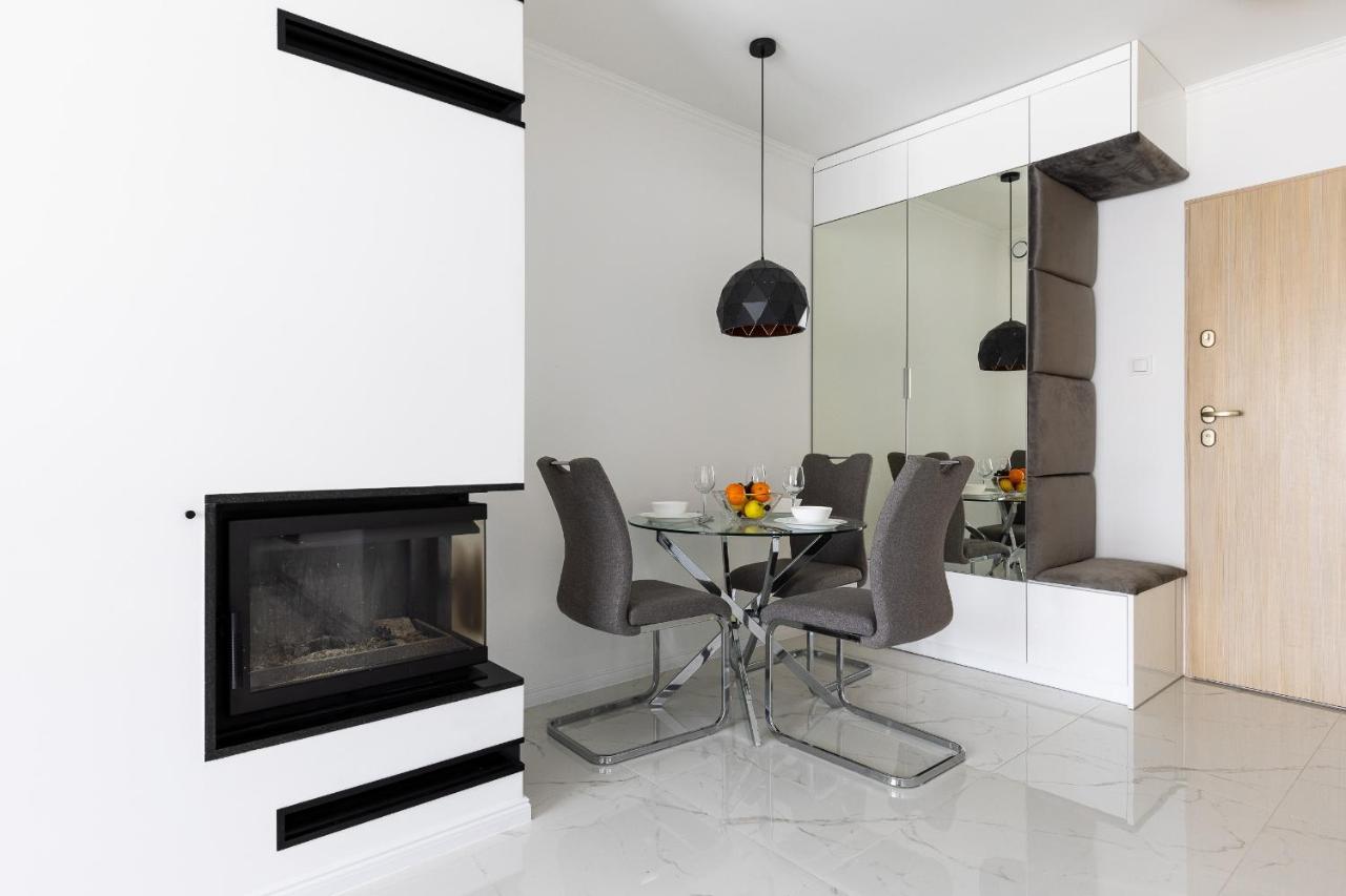 Apartament z basenem i kominkiem ,,baltic sun” Sztutowo Zewnętrze zdjęcie