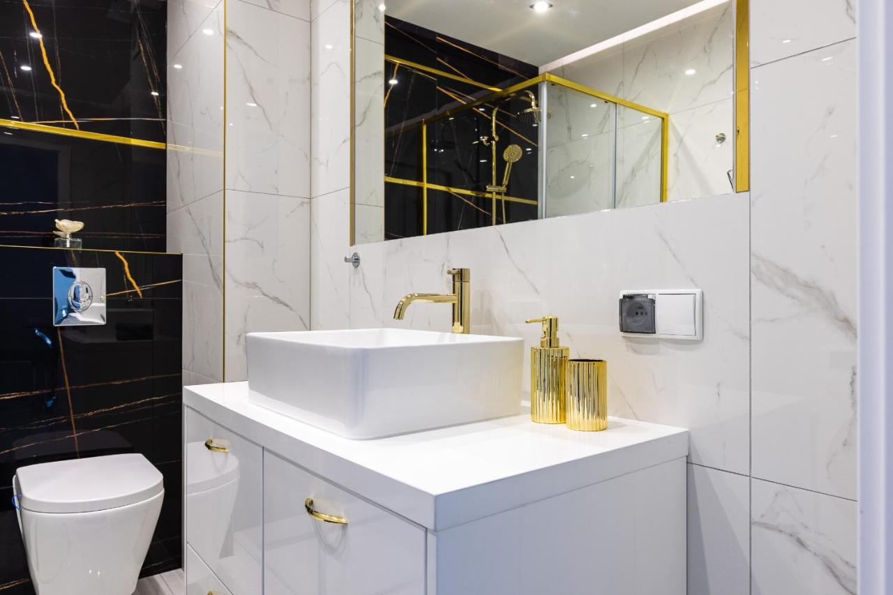 Apartament z basenem i kominkiem ,,baltic sun” Sztutowo Zewnętrze zdjęcie