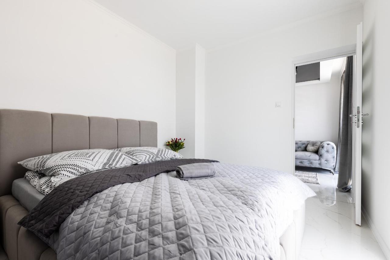 Apartament z basenem i kominkiem ,,baltic sun” Sztutowo Zewnętrze zdjęcie